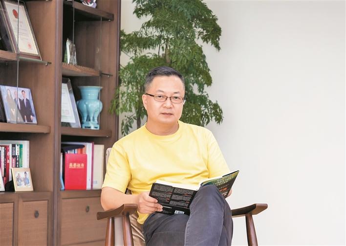 北科生物董事长胡隽源博士接管《深圳商报》采访：医学AI是最大...